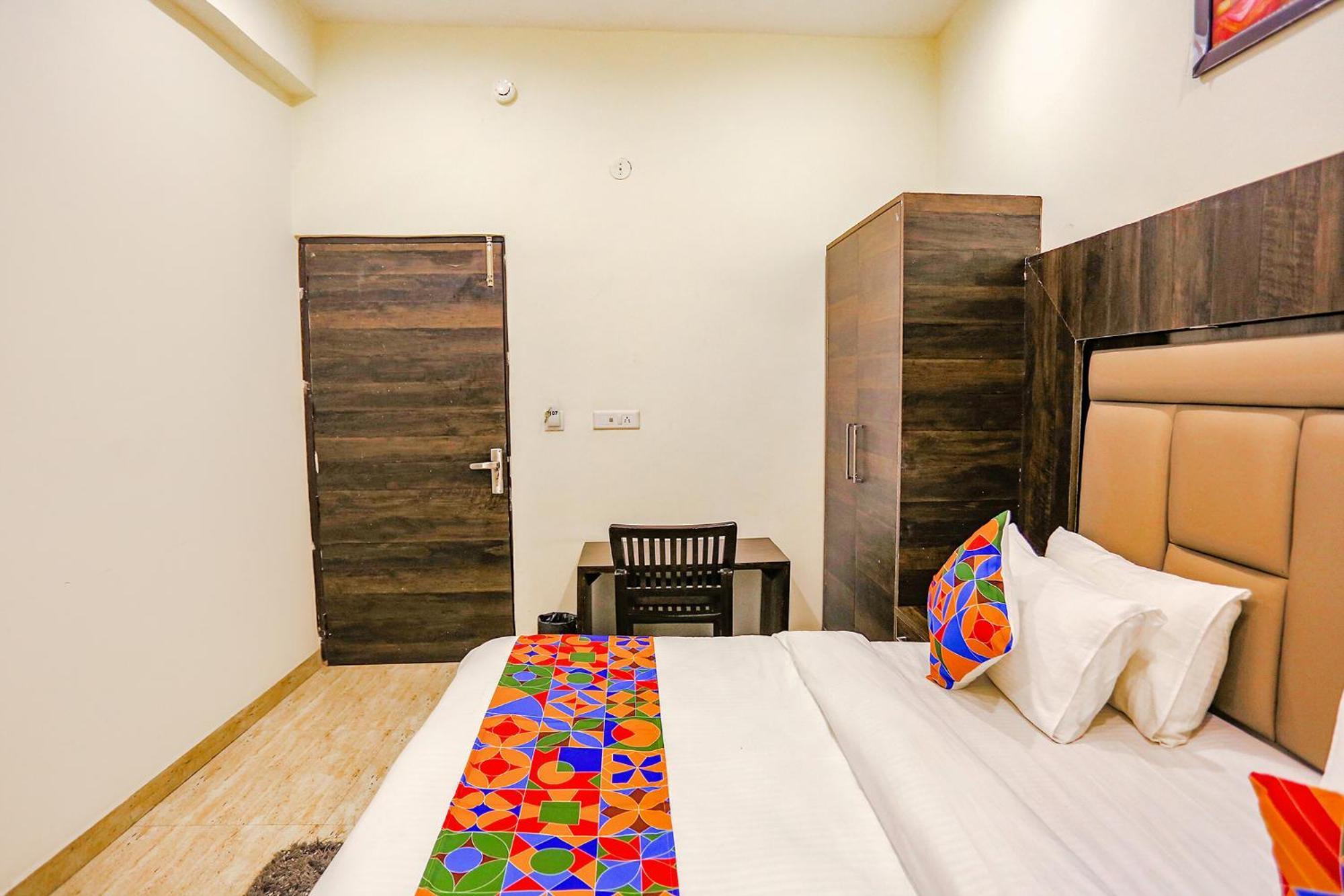 Fabhotel The Kiara Near Igi Delhi Airport Nueva Delhi Exterior foto