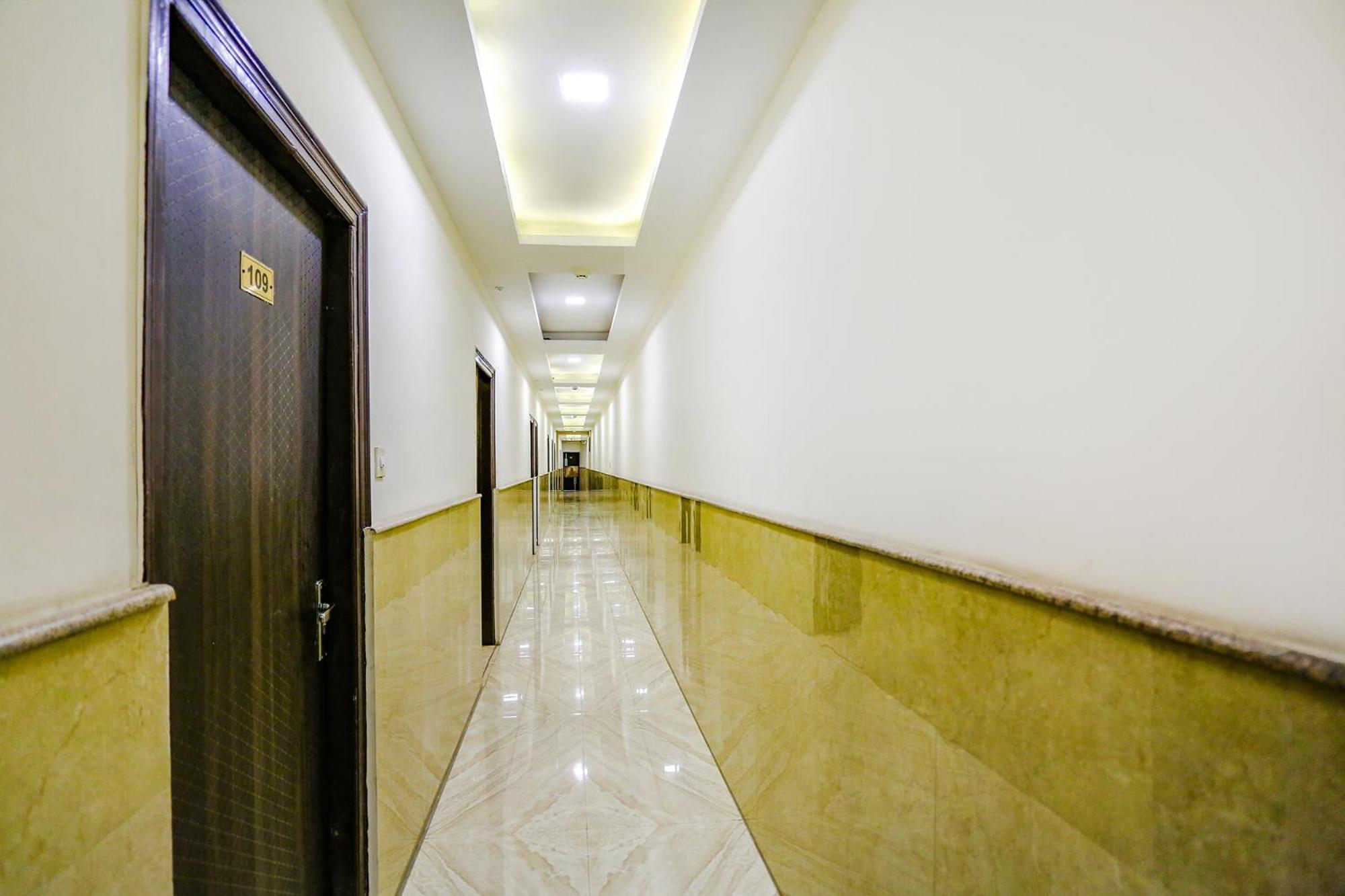 Fabhotel The Kiara Near Igi Delhi Airport Nueva Delhi Exterior foto